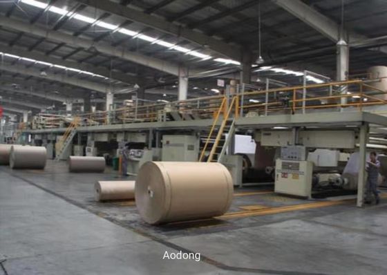 Vous aimez la chaîne de production ondulée de feuille de carton d'usine d'Aotumatic cartonneuse