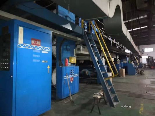 Shaftless usine ondulée automatique 100m/Min~250m/Min de boîte de 3 plis